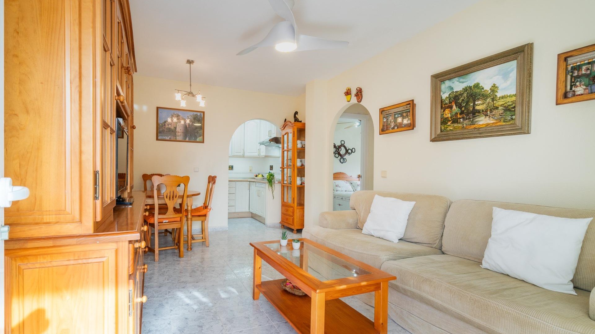 Wynajem długoterminowy - Apartament mieszkanie -
Orihuela Costa - Playa Flamenca