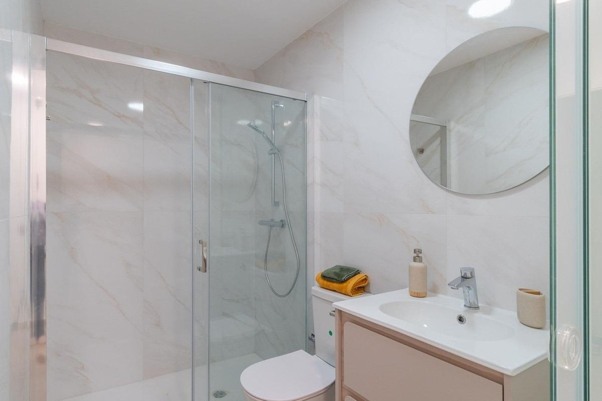 Wynajem długoterminowy - Apartament / Mieszkanie -
Orihuela Costa - Playa Flamenca