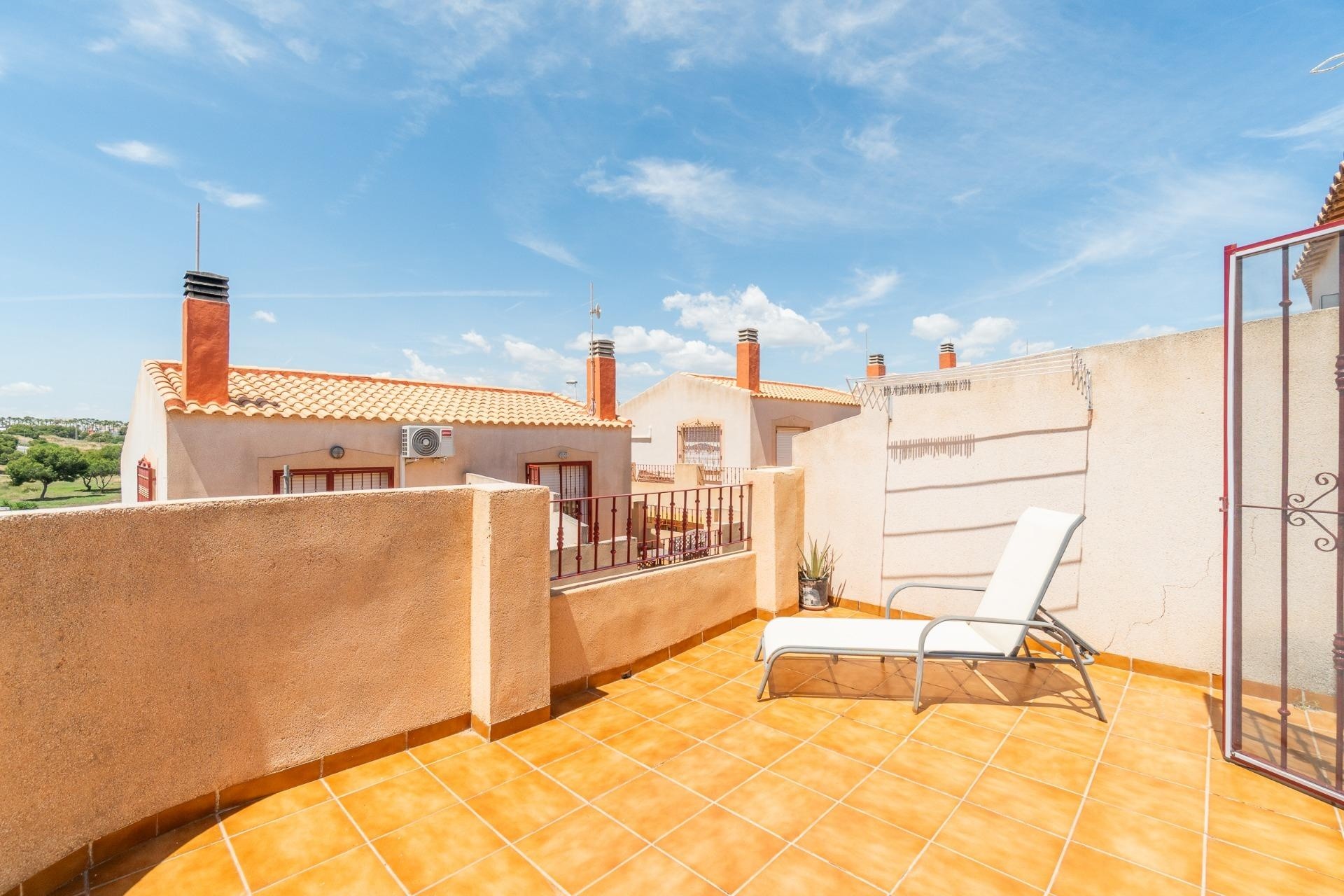 Wynajem długoterminowy - Dom szeregowy -
Orihuela Costa - La Zenia