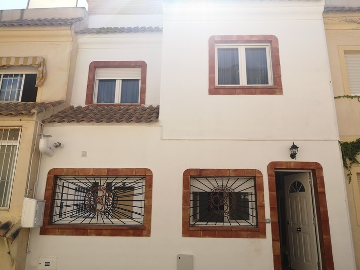 For Sale. Townhouse in Los Montesinos