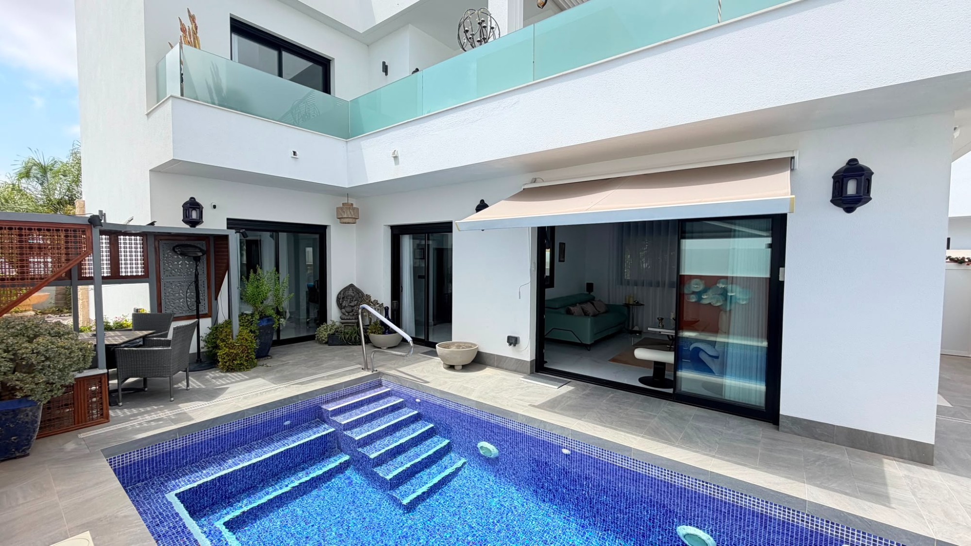 Villa in Los Montesinos - Image 2