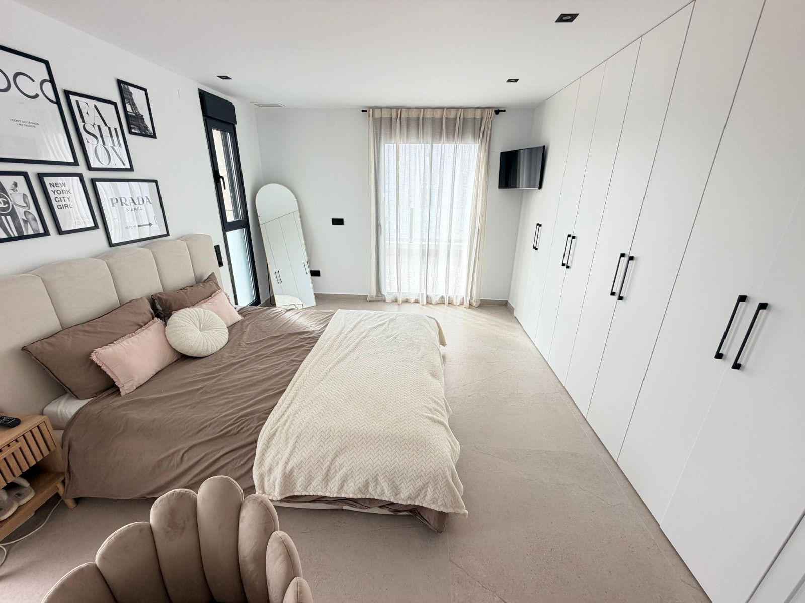 Vrijstaande villa te koop in Dolores