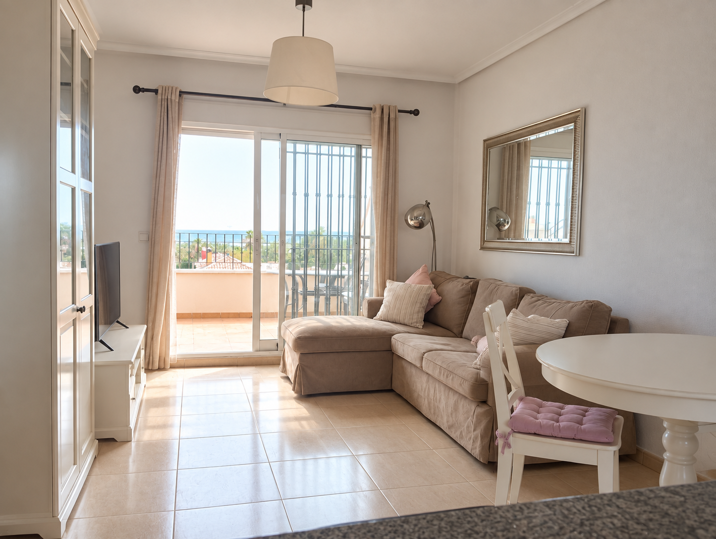 Apartamento · Reventa - Los Montesinos · Urbanización Montesol · Alicante · España