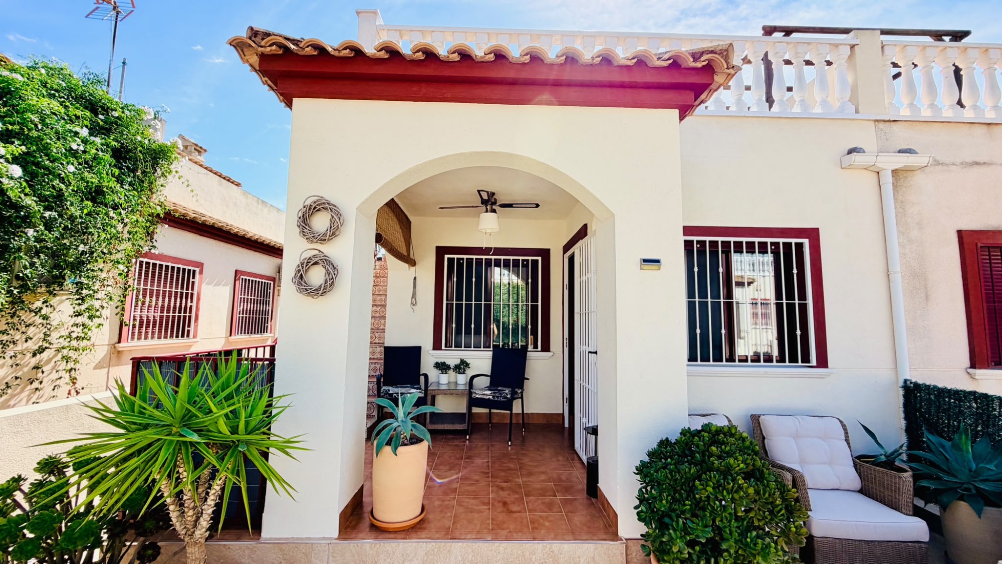 Twee-onder-een-kapwoning · Herverkoop - Daya Vieja · Alicante · Spanje Twee-onder-een-kapwoning · Herverkoop - Daya Vieja · Alicante · Spanje