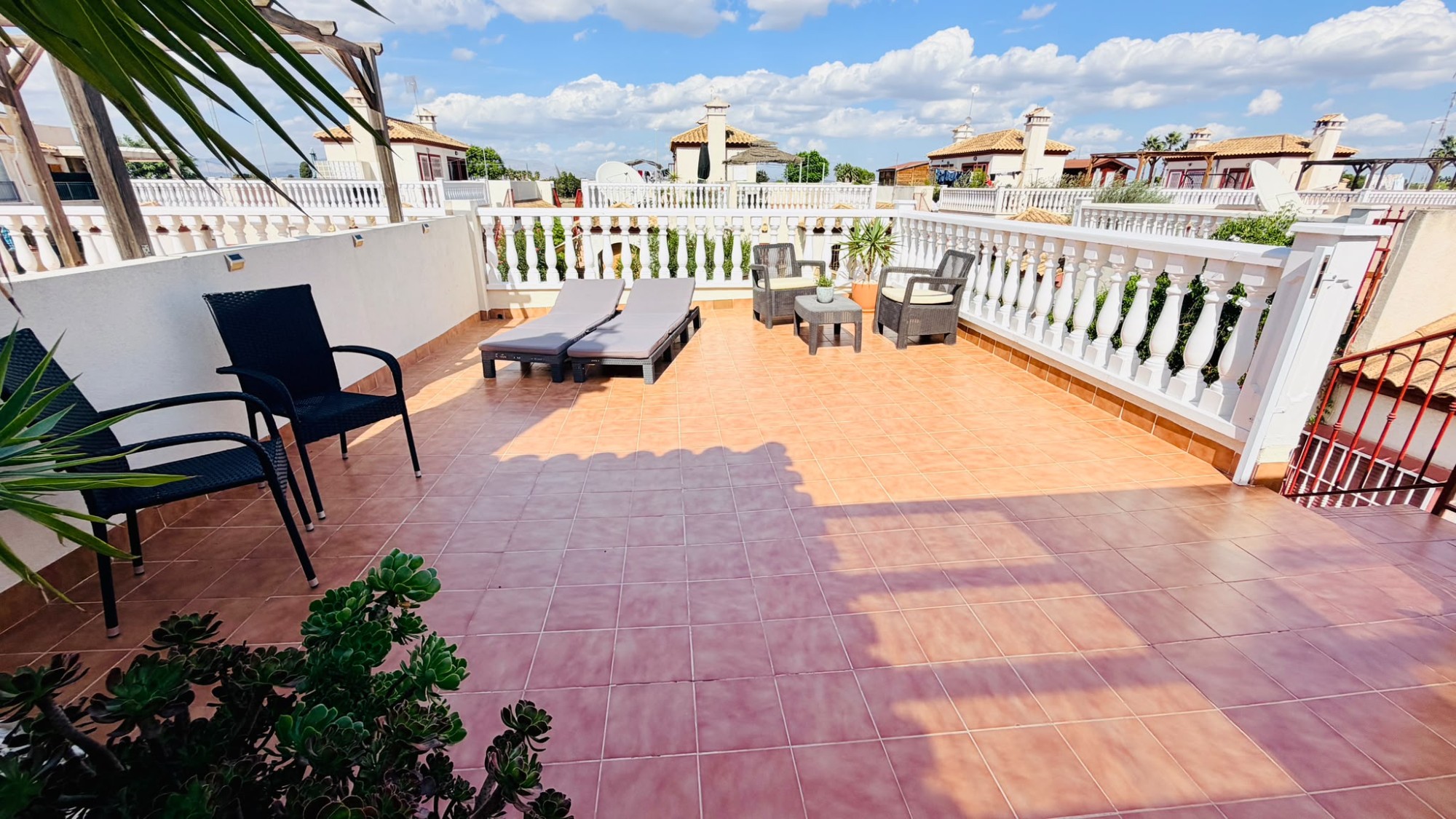 Twee-onder-een-kapwoning · Herverkoop - Daya Vieja · Alicante · Spanje Twee-onder-een-kapwoning · Herverkoop - Daya Vieja · Alicante · Spanje