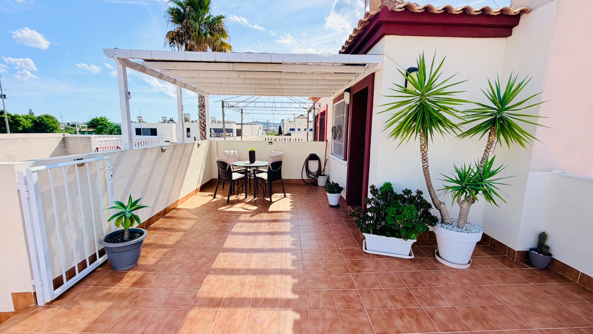 Twee-onder-een-kapwoning · Herverkoop - Daya Vieja · Alicante · Spanje Twee-onder-een-kapwoning · Herverkoop - Daya Vieja · Alicante · Spanje