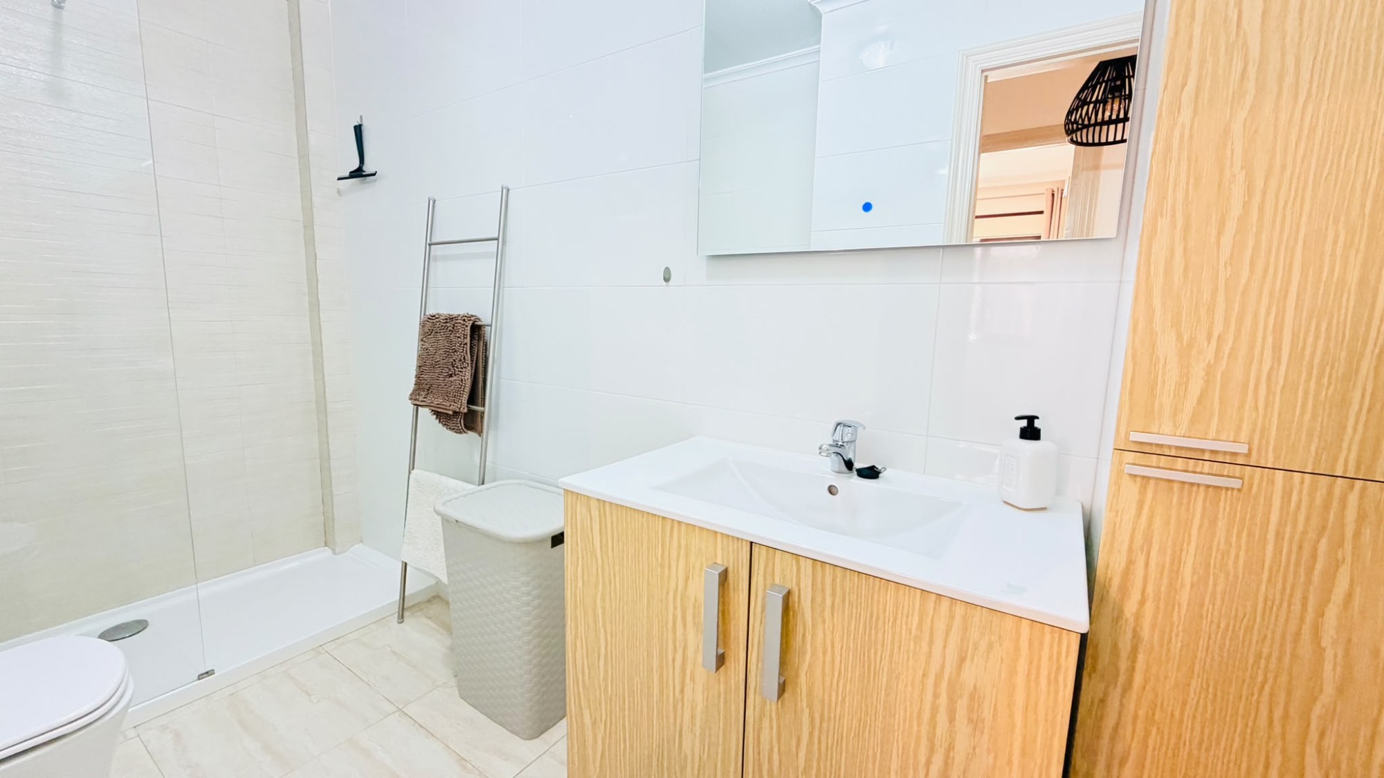Twee-onder-een-kapwoning · Herverkoop - Daya Vieja · Alicante · Spanje Twee-onder-een-kapwoning · Herverkoop - Daya Vieja · Alicante · Spanje