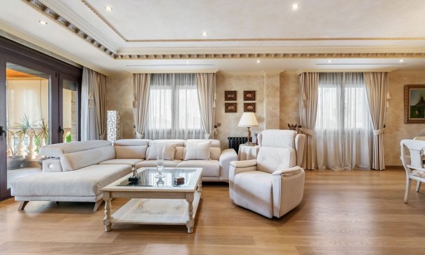 Sprzedaż - Finca nieruchomość wiejska -
Rafal