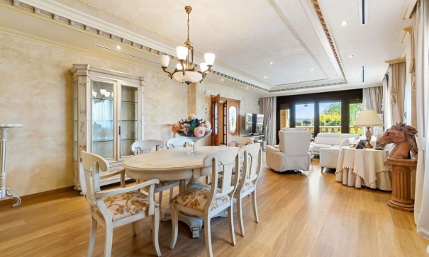 Sprzedaż - Finca nieruchomość wiejska -
Rafal