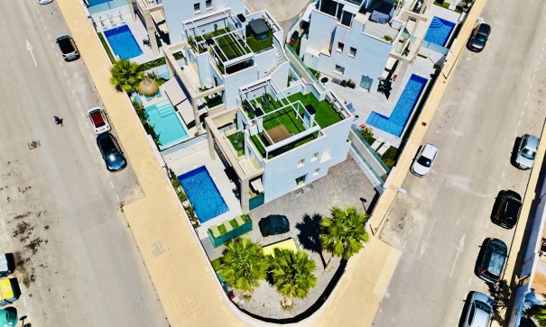 Resale - Freistehende Villa -
Cabo Roig