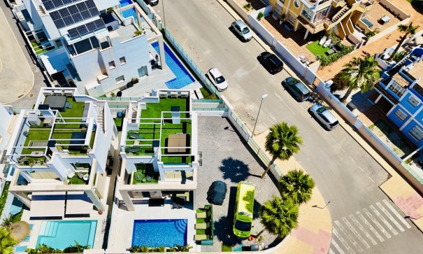 Resale - Freistehende Villa -
Cabo Roig