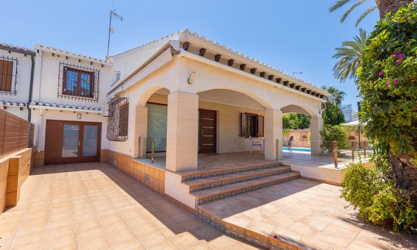 Sale - Detached Villa -
Orihuela - Orihuela Costa