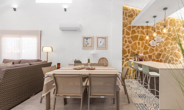 Sale - Detached Villa -
Orihuela - Orihuela Costa