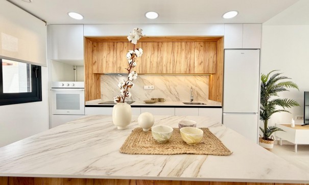 Nybyggeri - Byhus -
Cox - Sin Zona