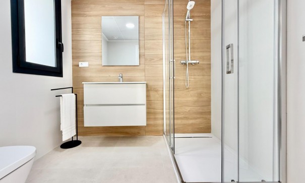 Nybyggeri - Byhus -
Cox - Sin Zona