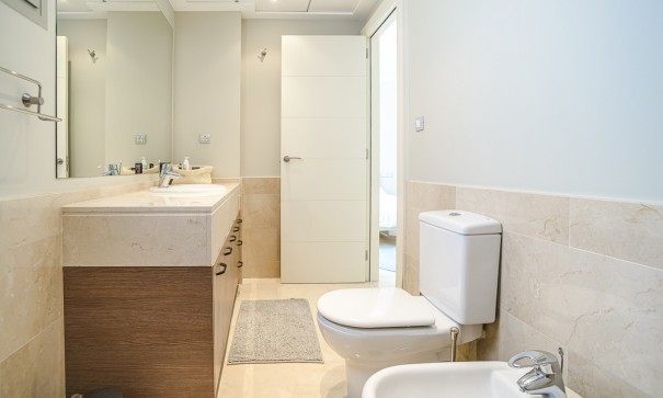 Resale - Freistehende Villa -
San Miguel de Salinas - Las Colinas Golf