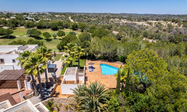 Resale - Freistehende Villa -
San Miguel de Salinas - Las Colinas Golf