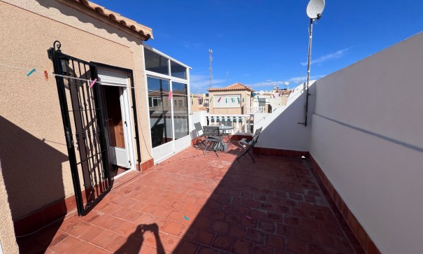 Sale - Town house -
Torrevieja - La Siesta