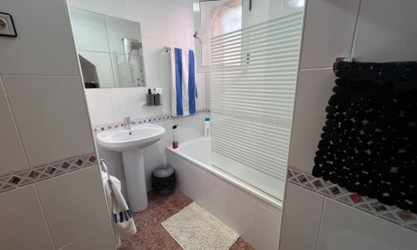 Sale - Town house -
Torrevieja - La Siesta