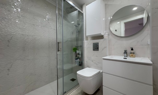 Revente - Appartement -
Torrevieja - Centro