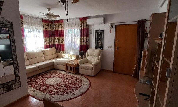Venta - Villa adosada -
Los Montesinos - La Herada