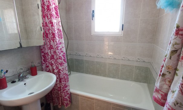 Venta - Villa adosada -
Los Montesinos - La Herada