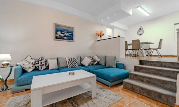 Resale - Freistehende Villa -
Villamartín