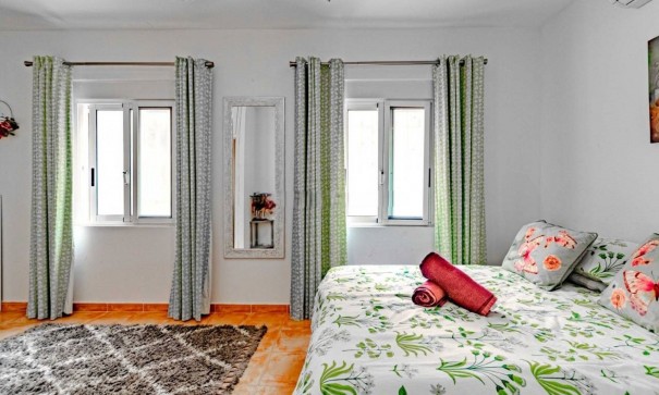 Resale - Freistehende Villa -
Villamartín