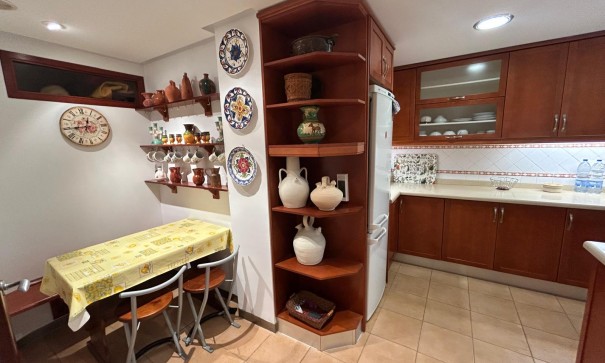Herverkoop - Apartement Flat -
Alicante