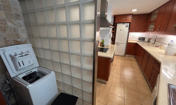 Herverkoop - Apartement Flat -
Alicante