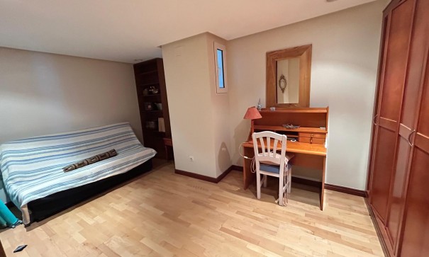 Herverkoop - Apartement Flat -
Alicante