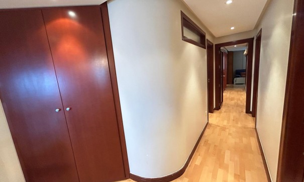 Herverkoop - Apartement Flat -
Alicante