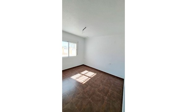 Sale - Finca Country Property -
Catral - Catral - Country