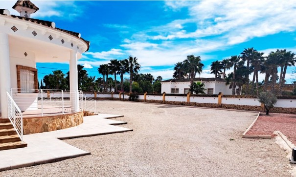 Sale - Finca Country Property -
Catral - Catral - Country