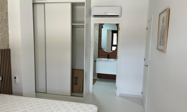 Revente - Appartement -
San Miguel de Salinas