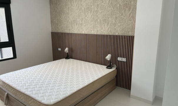 Revente - Appartement -
San Miguel de Salinas