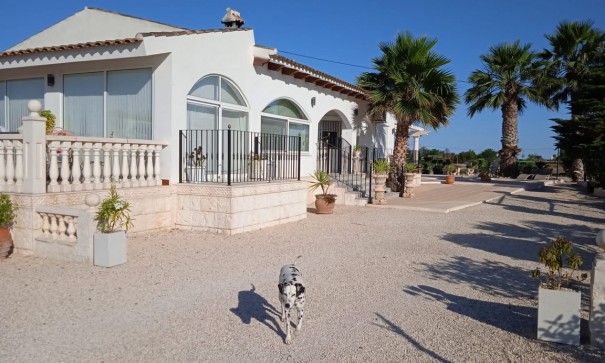 Resale - Finca Landgut -
Dolores