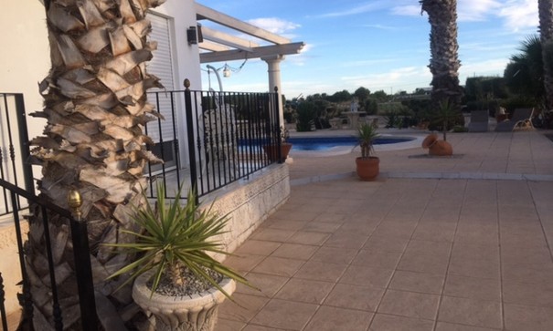 Resale - Finca Landgut -
Dolores