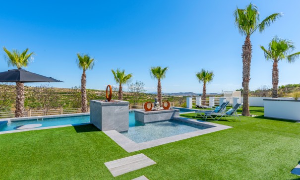 Resale - Freistehende Villa -
Torremendo