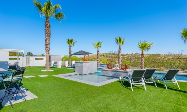 Resale - Freistehende Villa -
Torremendo