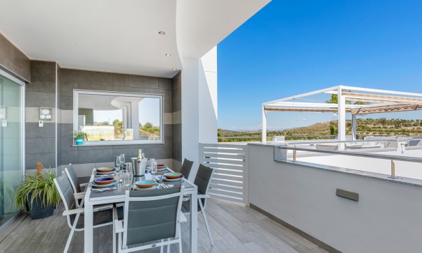 Resale - Freistehende Villa -
Torremendo