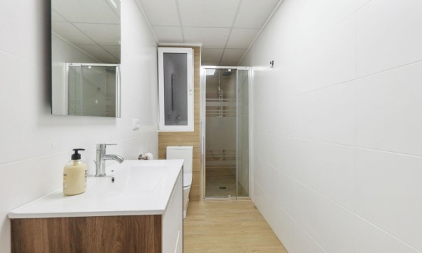 Revente - Appartement -
Torrevieja - Playa del cura