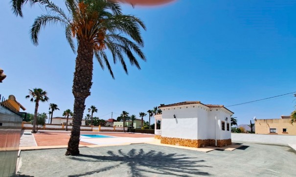 Sale - Finca Country Property -
Catral - Catral - Country