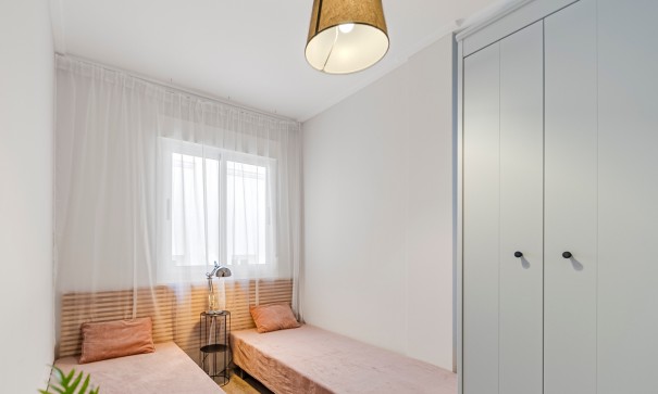 Sale - Town house -
Los Balcones - Los Altos del Edén - Los Balcones