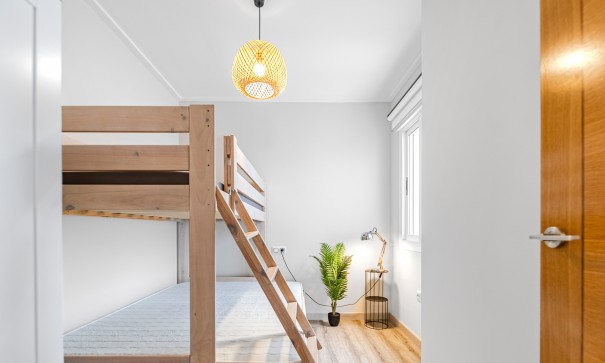 Sale - Town house -
Los Balcones - Los Altos del Edén - Los Balcones