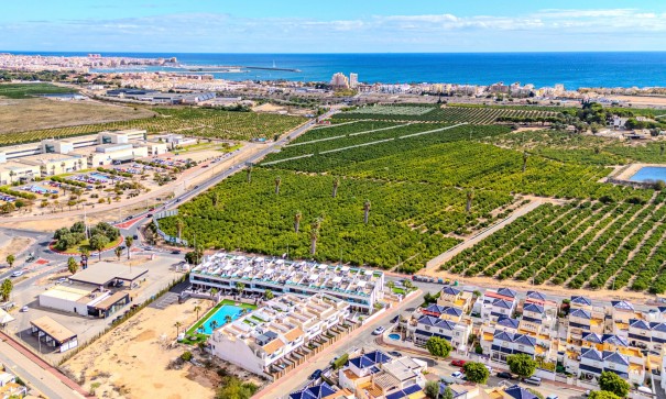 Sale - Town house -
Los Balcones - Los Altos del Edén - Los Balcones