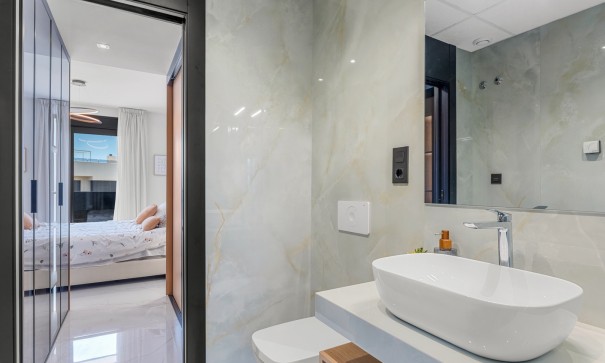 Videresalg - Lejlighed lejlighed -
Orihuela Costa