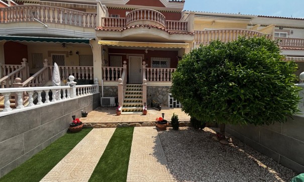 Sale - Town house -
Ciudad Quesada - Rojales - Dona Pepa