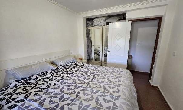 Videresalg - Fritliggende villa -
SAX