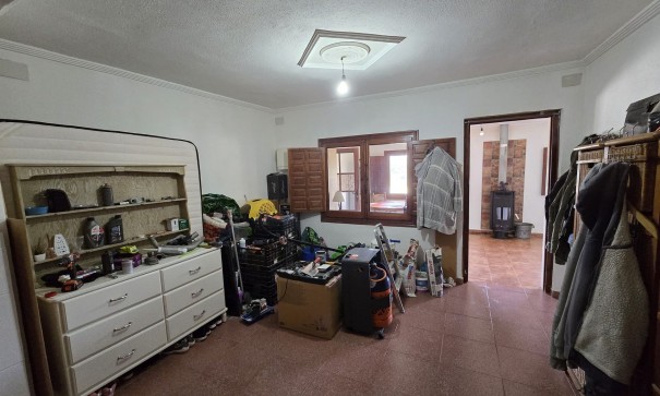 Videresalg - Fritliggende villa -
SAX